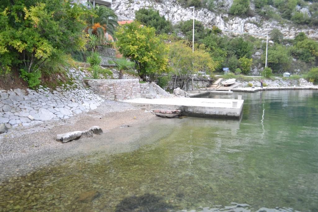 Apartments Mijuskovic Donji Morinj Εξωτερικό φωτογραφία