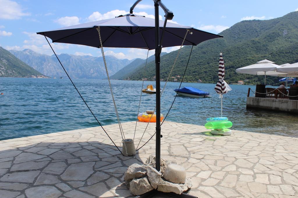Apartments Mijuskovic Donji Morinj Εξωτερικό φωτογραφία