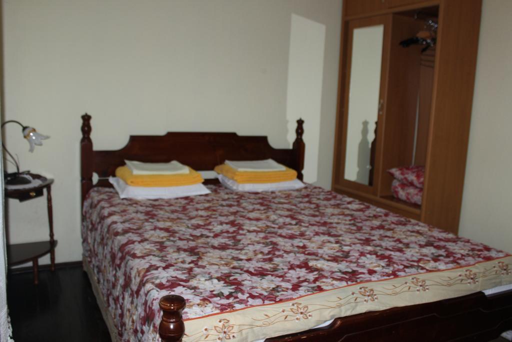 Apartments Mijuskovic Donji Morinj Εξωτερικό φωτογραφία