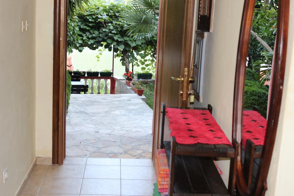Apartments Mijuskovic Donji Morinj Εξωτερικό φωτογραφία